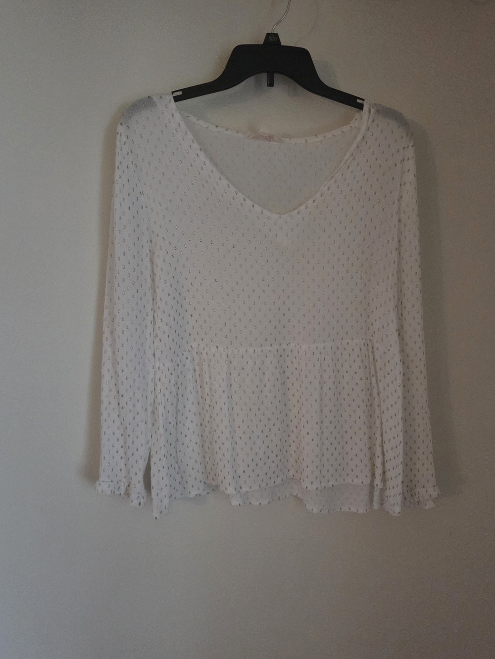 Mazik Gold Metallic Foil Polka Dot V-Neck Top in White size M